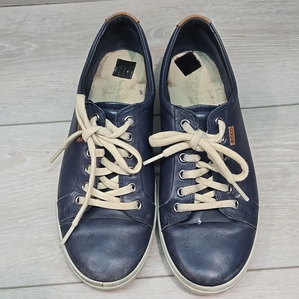 Ecco Women Sofft 7  Blue Leather Sneakers Comfort Shoes Sz 40/9 Slip On
